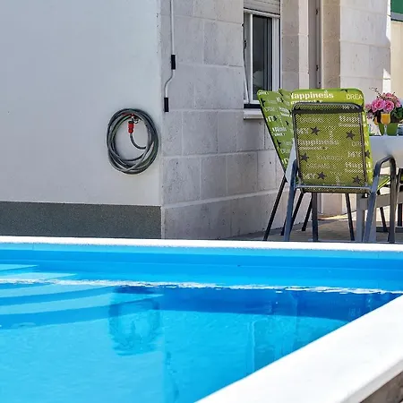Nadea - With Private Pool * Makarska