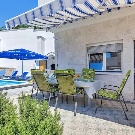 Nadea - With Private Pool Makarska