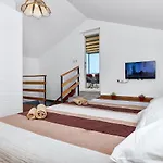 Casa vacanze Nadea - With Private Pool