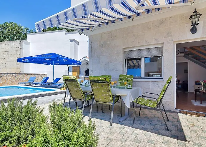 Nadea - With Private Pool Makarska